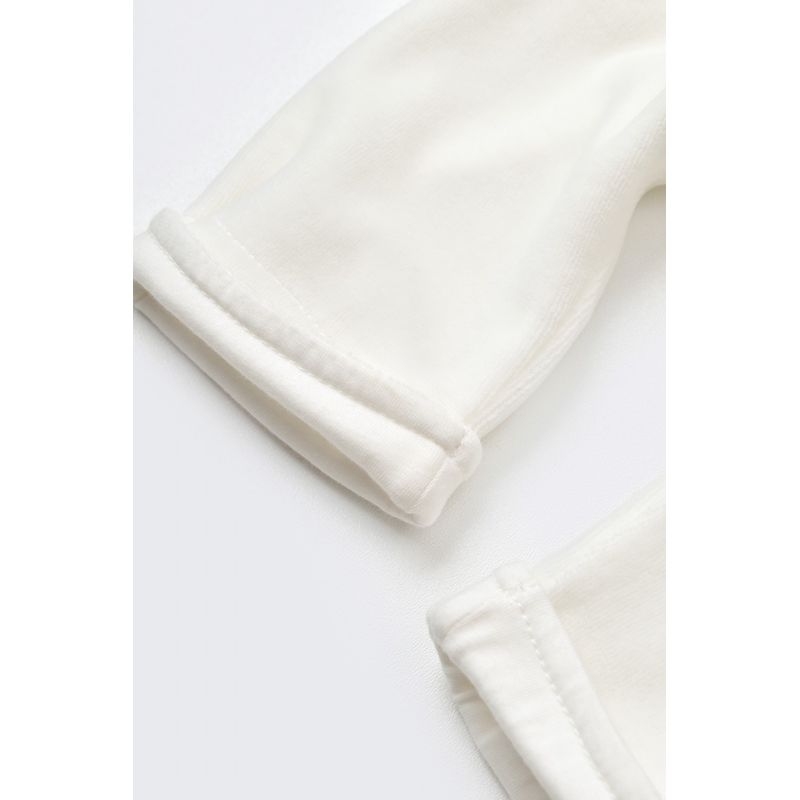 Fashion, accesorii si bijuterii - Copii - Imbracaminte copii - Salopete copii - Salopeta Velvet cu bretele din 80%bumbac organic si 20% poliester - Ecru, BabyCosy (Marime: 9-12 luni) - Infinity.ro