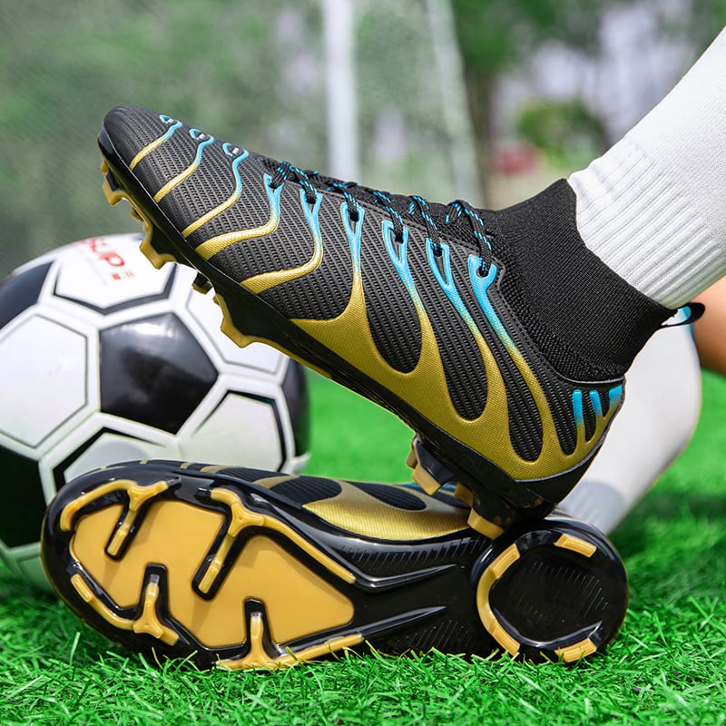Sport si Outdoor - Echipament Sportiv - Incaltaminte sport - Pantofi sport - Ghete de fotbal MBrands, 7.9 cu glezna , crampoane , negru 35 - Infinity.ro