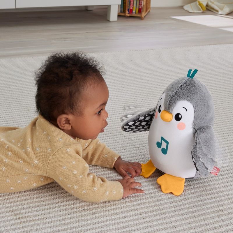 Jucarii, Copii si Bebe - Jucarii si jocuri - Jucarii bebelusi - Jucarii interactive bebelusi - Fisher price pinguin muzical - Infinity.ro