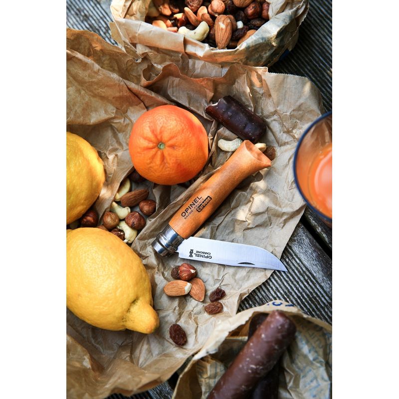 Sport si Outdoor - Camping - Cutite, bricege si accesorii - Cutite si bricege - Cutit de buzunar N°08, otel carbon, 8,5cm, "Carbone" - Opinel - Infinity.ro