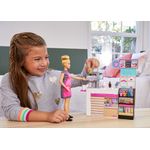 Jucarii, Copii si Bebe - Jucarii si jocuri - Papusi si accesorii - Papusi - Barbie  set cafenea cu 20 de accesorii - Infinity.ro