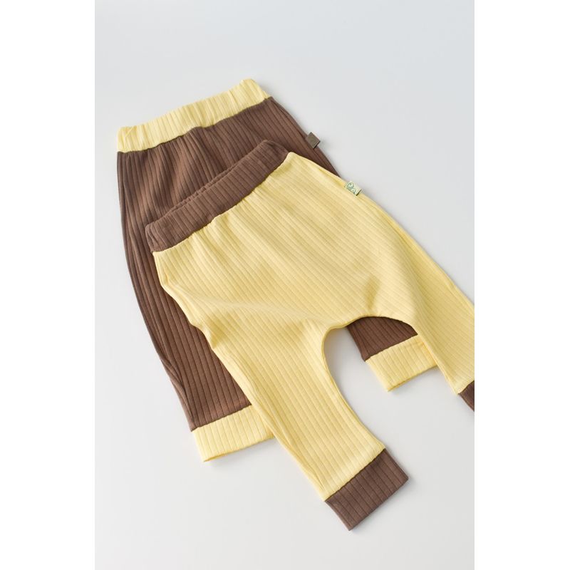 Fashion, accesorii si bijuterii - Copii - Imbracaminte copii - Pantaloni copii - Set 2 pantaloni Ribana Bebe Unisex din bumbac organic si 5%elastan - Vanilie/Maro BabyCosy (Marime: 18-24 Luni) - Infinity.ro