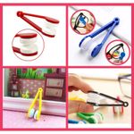 Ingrijire personala si Cosmetice - Sanatate si wellness - Optica medicala - Accesorii intretinere ochelari si lentile - Set 4 Instrumente cu 2 capete pentru curatarea ochelarilor din microfibra SoftTouch, Suport pentru inel chei, 7 x 2 cm, Multicol - Infinity.ro