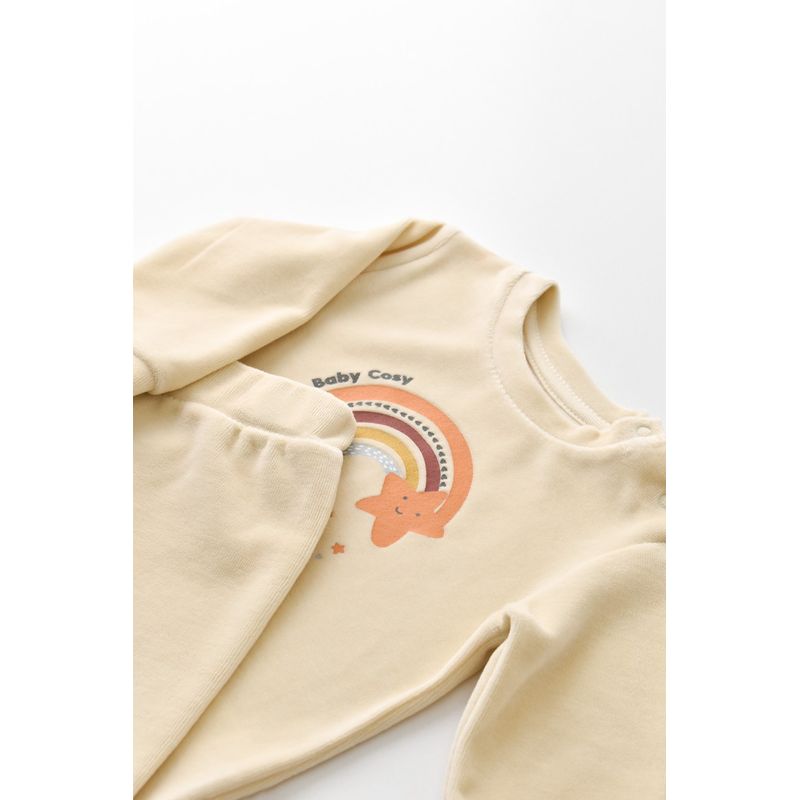 Fashion, accesorii si bijuterii - Copii - Imbracaminte copii - Treninguri si compleuri copii - Set Curcubeu cu bluzita cu maneca lunga si pantaloni lungi din 80%bumbac organic si 20% poliester - Crem, BabyCosy (Marime: 18-2 - Infinity.ro
