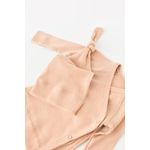 Fashion, accesorii si bijuterii - Copii - Imbracaminte copii - Treninguri si compleuri copii - Set 4 piese: bluza, pantaloni, caciulita si manusi din bumbac organic si modal - Somon, BabyCosy (Marime: 3-6 Luni) - Infinity.ro