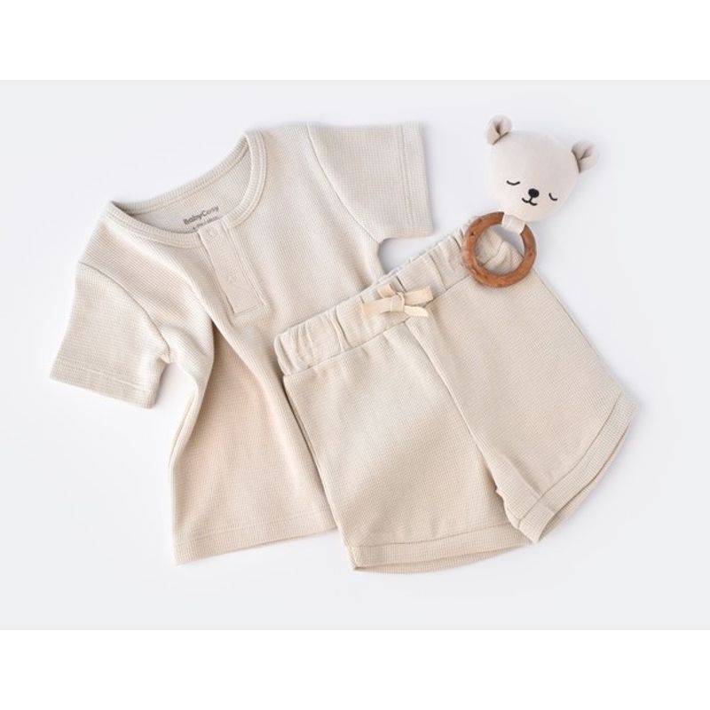 Fashion, accesorii si bijuterii - Copii - Imbracaminte copii - Treninguri si compleuri copii - Set tricou cu pantaloni scurti - 100% bumbac organic - Stone, BabyCosy (Marime: 6-9 luni) - Infinity.ro