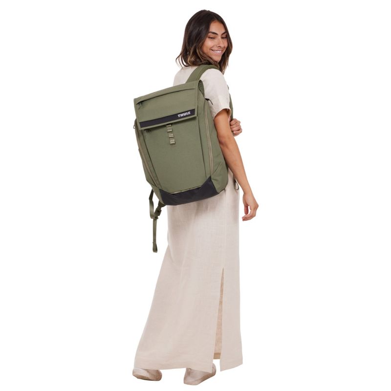 Laptop, Telefoane si Tablete - Laptopuri si accesorii - Accesorii Laptop - Genti laptop - Rucsac urban cu compartiment laptop Thule Paramount, 27L, Soft green (model 2023) - Infinity.ro