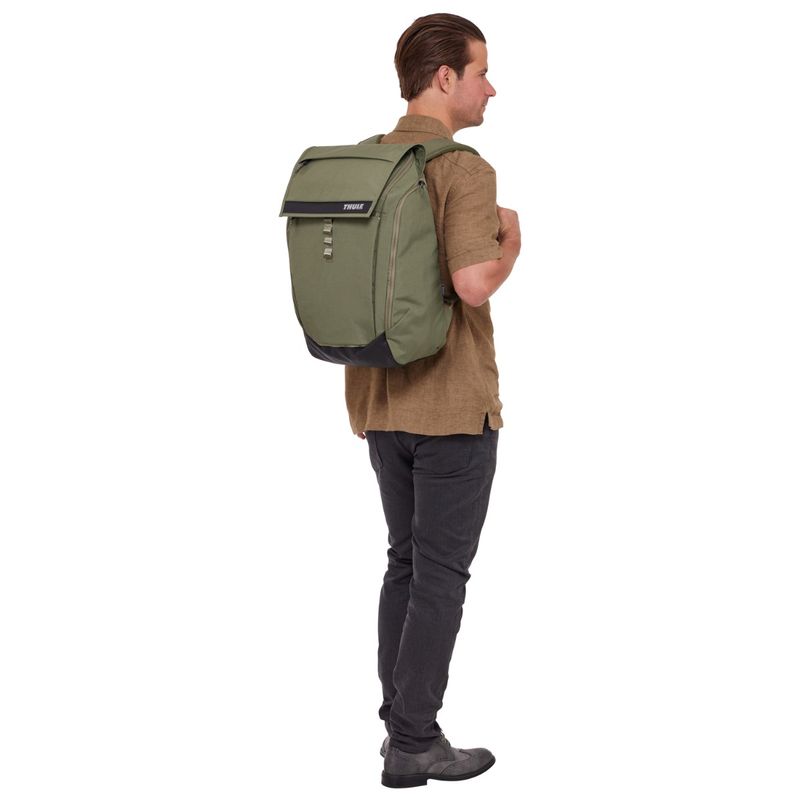 Laptop, Telefoane si Tablete - Laptopuri si accesorii - Accesorii Laptop - Genti laptop - Rucsac urban cu compartiment laptop Thule Paramount, 27L, Soft green (model 2023) - Infinity.ro
