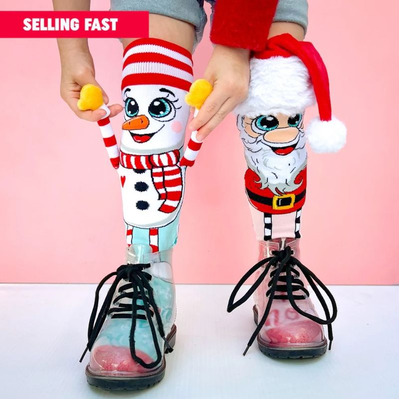 Fashion, accesorii si bijuterii - Copii - Lenjerie si pijamale copii - Sosete si dresuri copii - Sosete lungi colorate Madmia unisex fantasy Santa and Snowman 6-99 ani - Infinity.ro