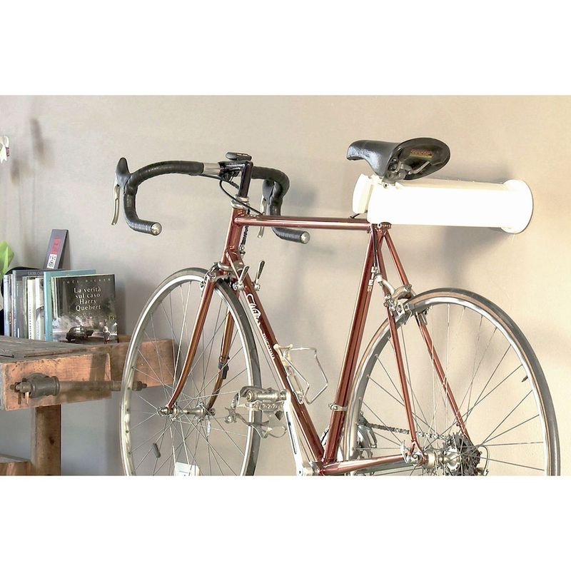 Sport si Outdoor - Ciclism - Accesorii pentru biciclete - Suporturi accesorii biciclete - Suport depozitare bicicleta Peruzzo 405 Cool Bike Rack (Rosu) - Infinity.ro