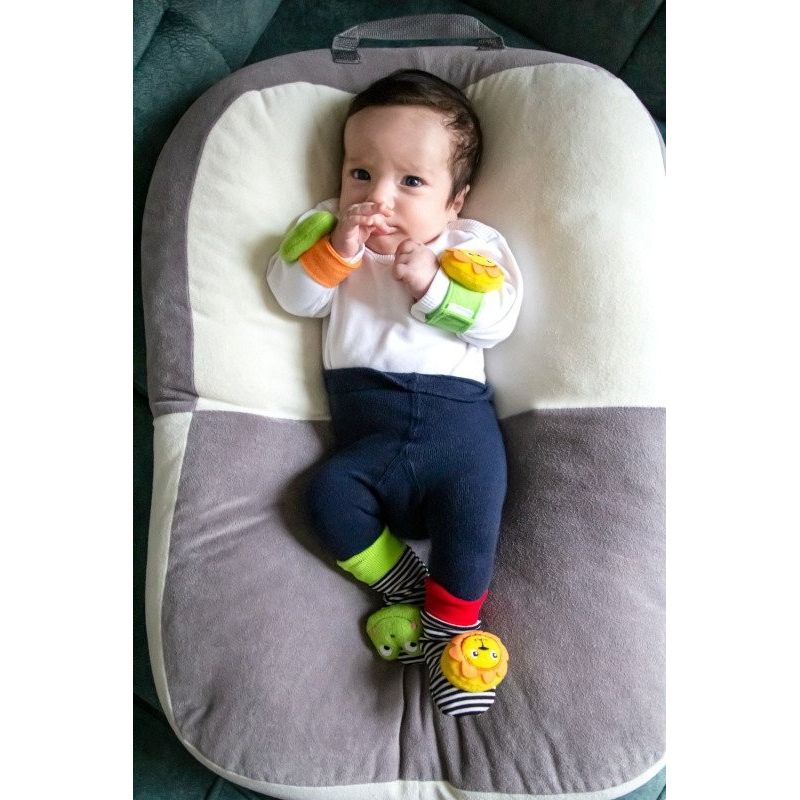 Jucarii, Copii si Bebe - Jucarii si jocuri - Jucarii bebelusi - Jucarii zornaitoare - Set de 4 zornaitori BabyJem - Infinity.ro