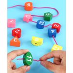 Jucarii, Copii si Bebe - Jucarii si jocuri - Jucarii & jocuri educative - Jocuri si jucarii educative - Jucarie Educativa, Tip Montessori, Model Ceas Pinguin, din Lemn, + 36 Luni, 12 Piese, 17.2 cm, Multicolor - Infinity.ro