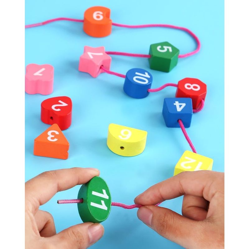 Jucarii, Copii si Bebe - Jucarii si jocuri - Jucarii & jocuri educative - Jocuri si jucarii educative - Jucarie Educativa, Tip Montessori, Model Ceas Pinguin, din Lemn, + 36 Luni, 12 Piese, 17.2 cm, Multicolor - Infinity.ro