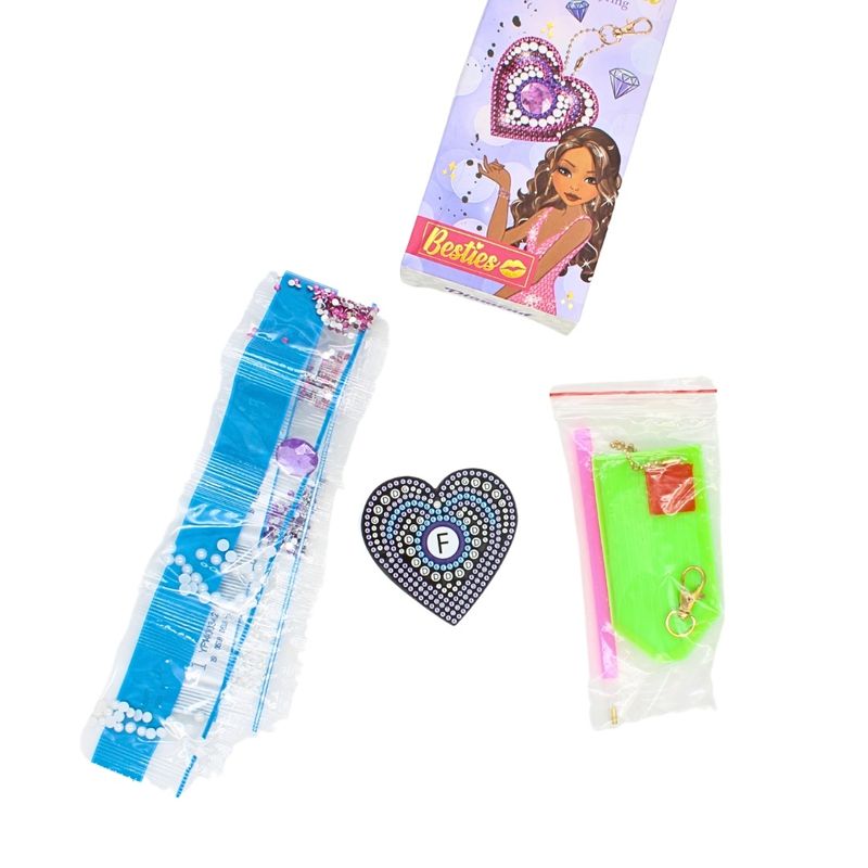 Jucarii, Copii si Bebe - Jucarii si jocuri - Jucarii & jocuri educative - Seturi pictura si desen - Set de pictura, cu diamante, Besties, breloc model inimioara - Infinity.ro