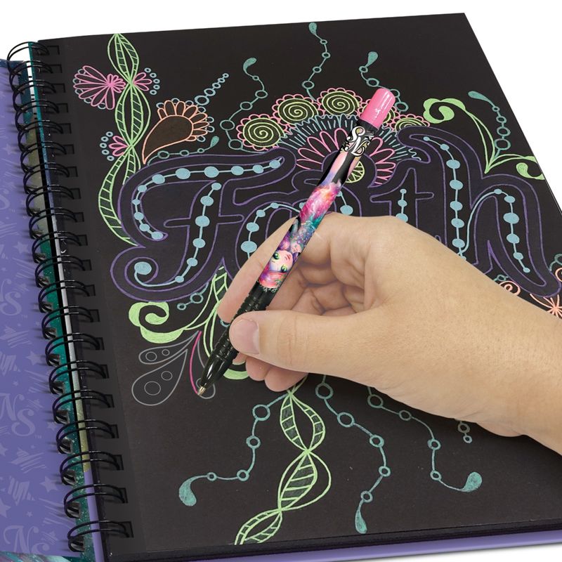 Carti si Birotica - Birotica - Instrumente de scris - Pixuri si stilouri - Set 8 pixuri cu gel, cerneala neon - Nebulous Stars - Infinity.ro