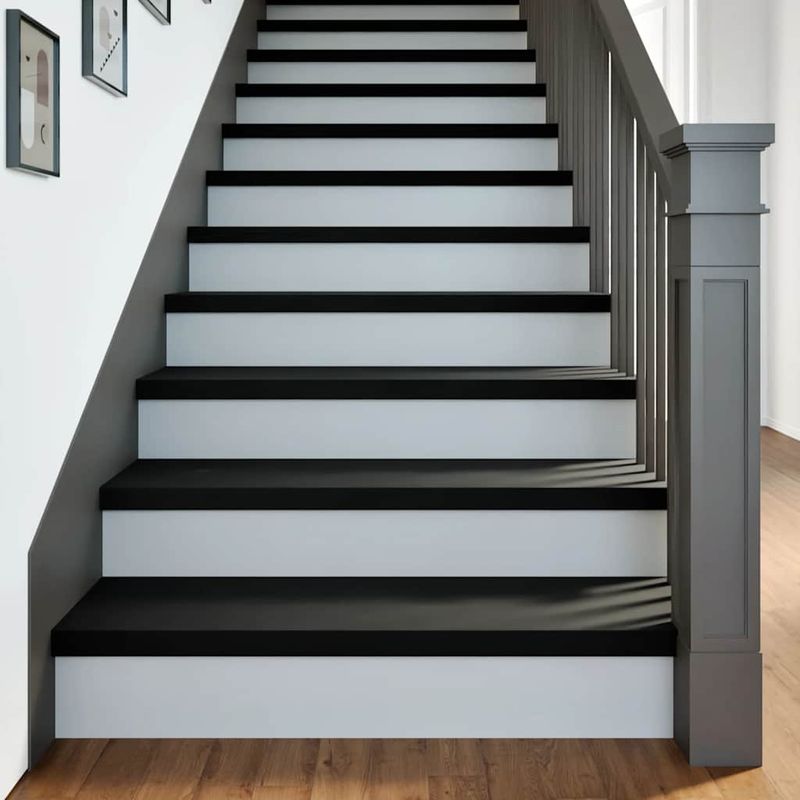 Casa si Gradina - Constructii - Scari si accesorii interioare - Accesorii scari interioare - Trepte de scara 12 buc maro inchis lemn masiv de stejar, mărime 90x25x2 cm - Infinity.ro