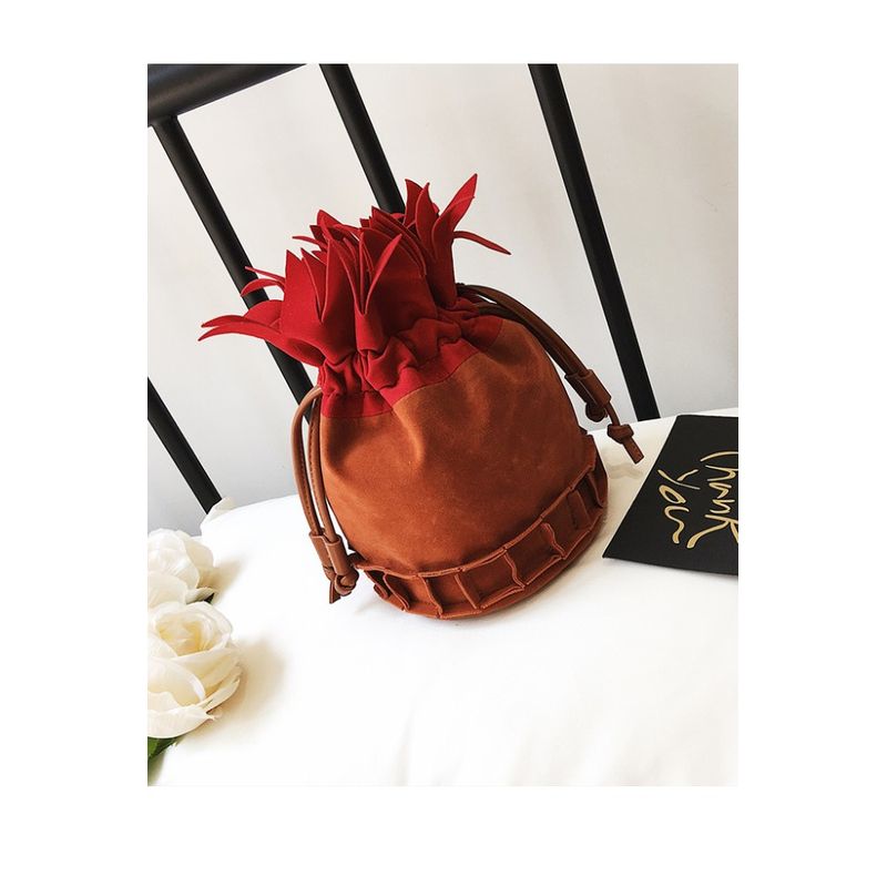 Fashion, accesorii si bijuterii - Femei - Accesorii femei - Genti si rucsacuri femei - Gentuta dama, medie, stil corean, piele intoarsa ecologica premium, forma ananas, fond caramiziu - Infinity.ro