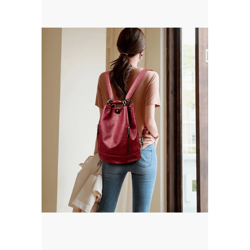 Fashion, accesorii si bijuterii - Femei - Accesorii femei - Genti si rucsacuri femei - Geanta dama, tip rucsac, marime medie, design modern, piele ecologica premium, eco-friendly, Visinie - Infinity.ro