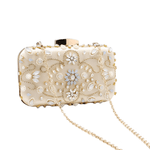 Fashion, accesorii si bijuterii - Femei - Accesorii femei - Genti si rucsacuri femei - Geanta Mica de Dama, Design Elegant, Tip Clutch, cu Aplicatii de Pietre Multicolore si Lantisor, Incapatoare, Aurie - Infinity.ro