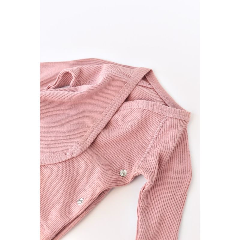 Fashion, accesorii si bijuterii - Copii - Imbracaminte copii - Treninguri si compleuri copii - Set 4 piese: bluza, pantaloni, caciulita si manusi din bumbac organic si modal - Rose, BabyCosy (Marime: 6-9 luni) - Infinity.ro
