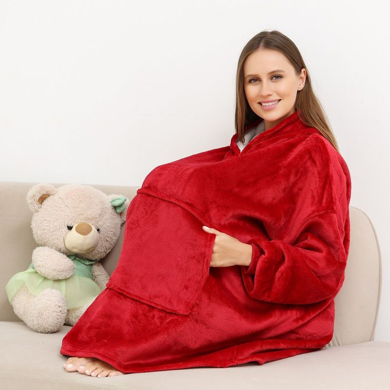 Casa si Gradina - Textile si covoare - Pături și cuverturi - Pături - Patura tip hanorac, cu maneci, gluga si buzunar, rosu, 80 x 180 cm, HB80-RED - Infinity.ro