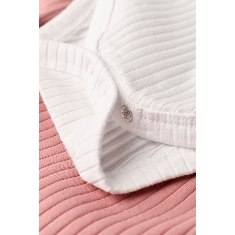 Fashion, accesorii si bijuterii - Copii - Imbracaminte copii - Body-uri copii - Body Bebe Unisex cu maneca lunga din 95% bumbac organic cu 5% elastan - Alb, BabyCosy (Marime: 9-12 luni) - Infinity.ro