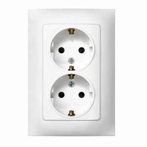 Soclu de priza Simon 2p+t Plastic 230 V 16 A Double