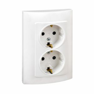 Soclu de priza Simon 2p+t Plastic 230 V 16 A Double