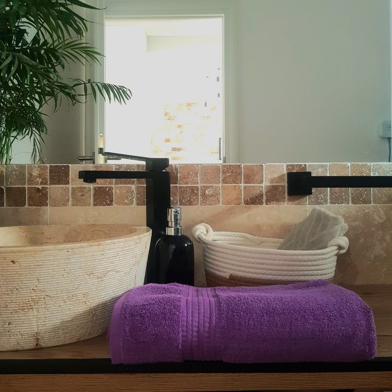 Casa si Gradina - Textile si covoare - Textile baie - Prosoape - Prosop baie Rise Jacquard - 100% Bumbac, 50x90 cm, 500g/mp, mov - Infinity.ro