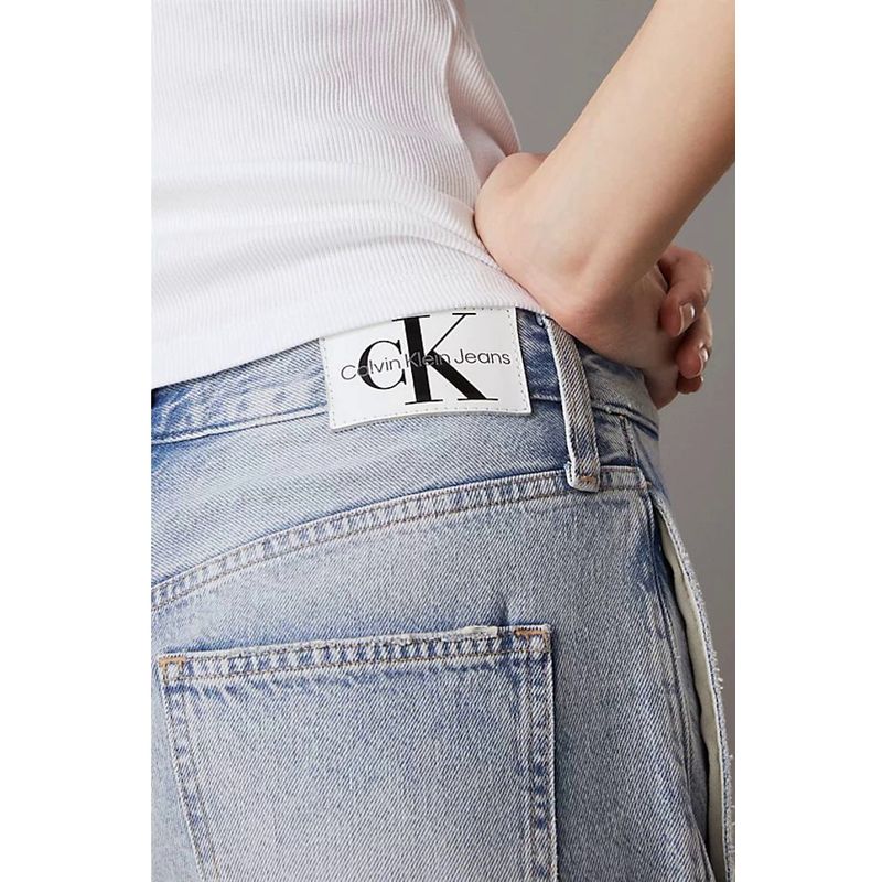 Fashion, accesorii si bijuterii - Femei - Imbracaminte femei - Pantaloni femei - Blugi dama Calvin Klein Jeans  J20J224347, Albastru 28 US - Infinity.ro