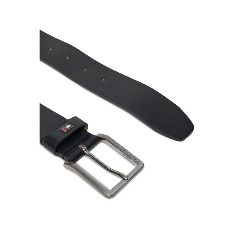 Fashion, accesorii si bijuterii - Barbati - Accesorii barbati - Curele barbati - Curea pentru Barbati Tommy Hilfiger Oliver 3.5 Ext AM0AM12048 Unica Negru, 95 - Infinity.ro