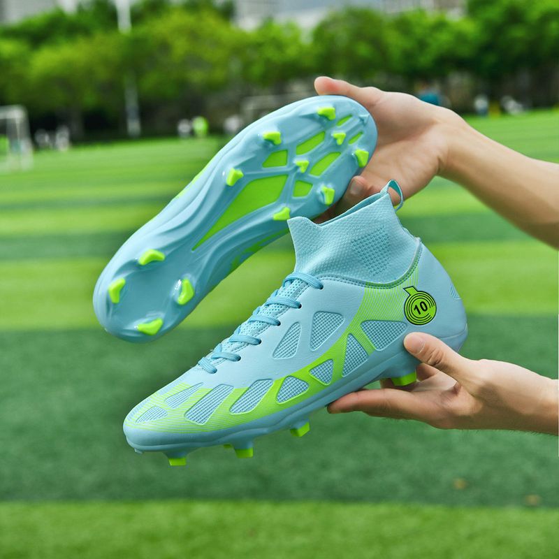 Sport si Outdoor - Echipament Sportiv - Incaltaminte sport - Pantofi sport - Ghete de fotbal MBrands, 8.2 cu glezna, crampoane, culoarea verde 44 - Infinity.ro