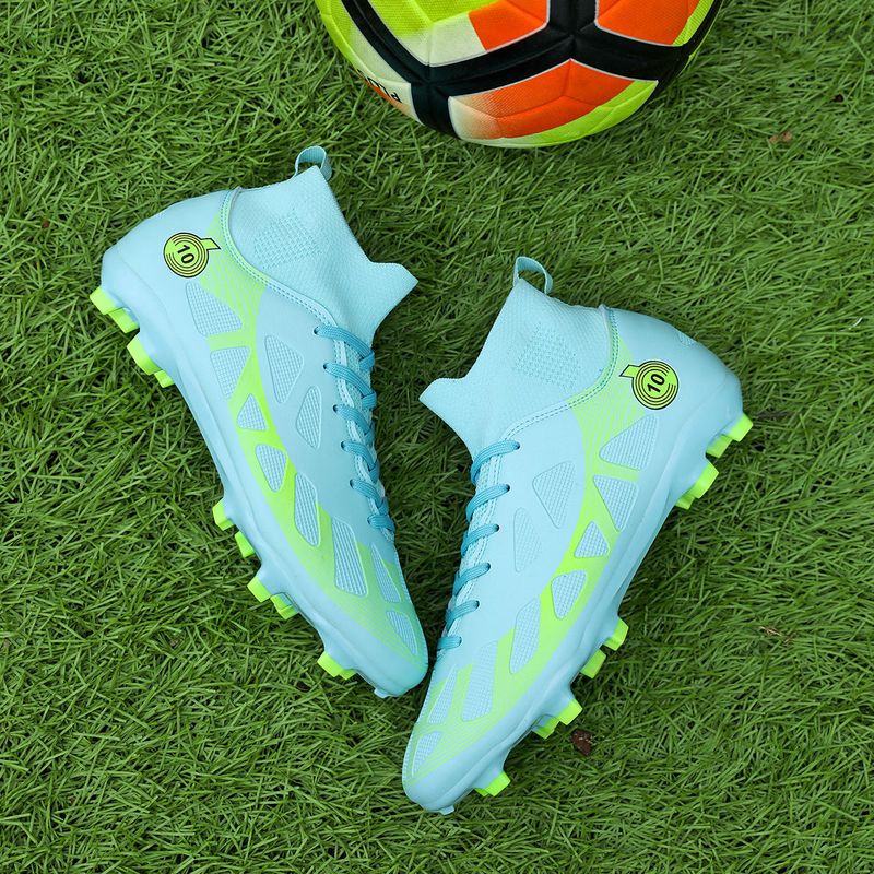Sport si Outdoor - Echipament Sportiv - Incaltaminte sport - Pantofi sport - Ghete de fotbal MBrands, 8.2 cu glezna, crampoane, culoarea verde 44 - Infinity.ro