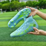 Sport si Outdoor - Echipament Sportiv - Incaltaminte sport - Pantofi sport - Ghete de fotbal MBrands, 8.2 cu glezna, crampoane, culoarea verde 44 - Infinity.ro