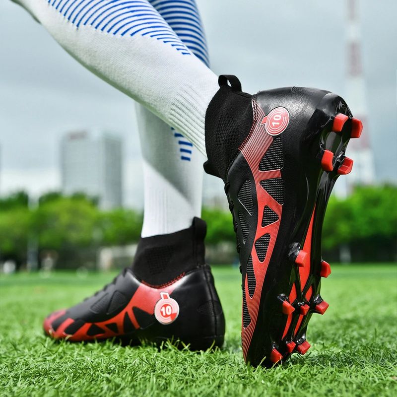 Sport si Outdoor - Echipament Sportiv - Incaltaminte sport - Pantofi sport - Ghete de fotbal MBrands, 8.2 cu glezna, crampoane, culoare negru 40 - Infinity.ro
