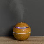 Casa si Gradina - Decoratiuni - Aromaterapie si lumanari - Odorizante camera - Difuzor aromaterapie, model sferic, lumina led multicolor, capacitate 130ml, usb, natur - Infinity.ro