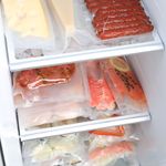 Market - Curatenie si intretinere casa - Produse bucatarie - Pungi si folii alimentare - Pachet 300 Pungi Vidat Gofrate pentru alimente, 90 microni, Neste® - 18 x 30 cm - Infinity.ro