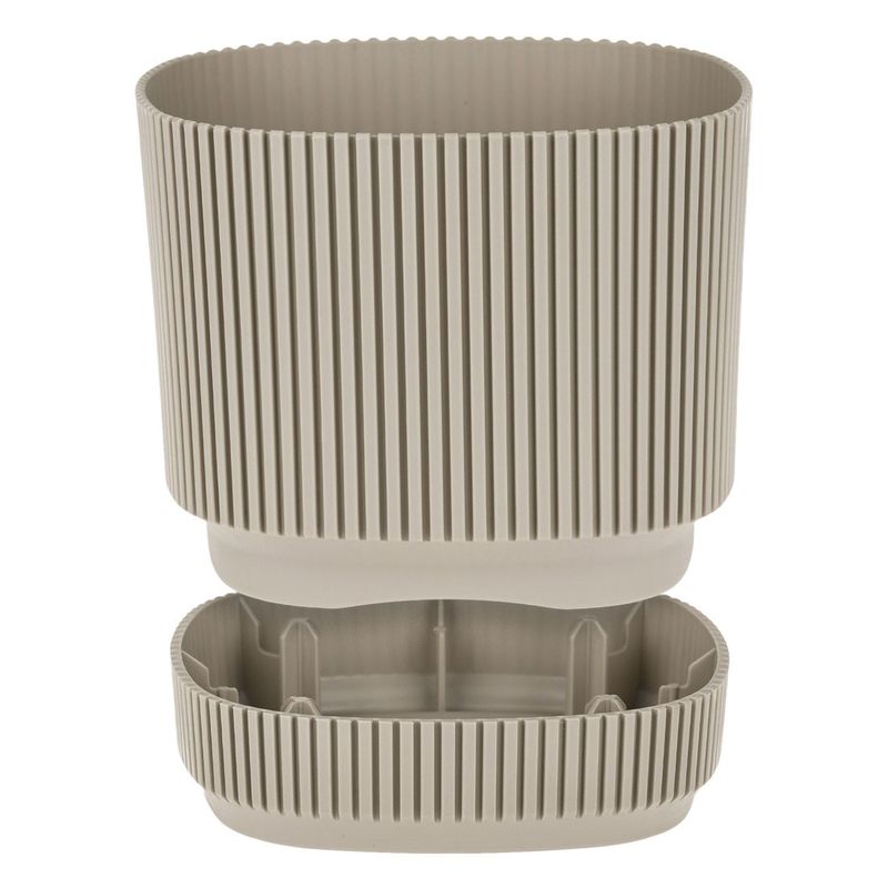 Casa si Gradina - Gradinarit si plante - Plante si ghivece - Ghivece si suporturi - Ghiveci flori, model patrat, plastic, culoare bej, dimensiuni 17 x 17 x 15cm, capacitate 2.3l - Infinity.ro