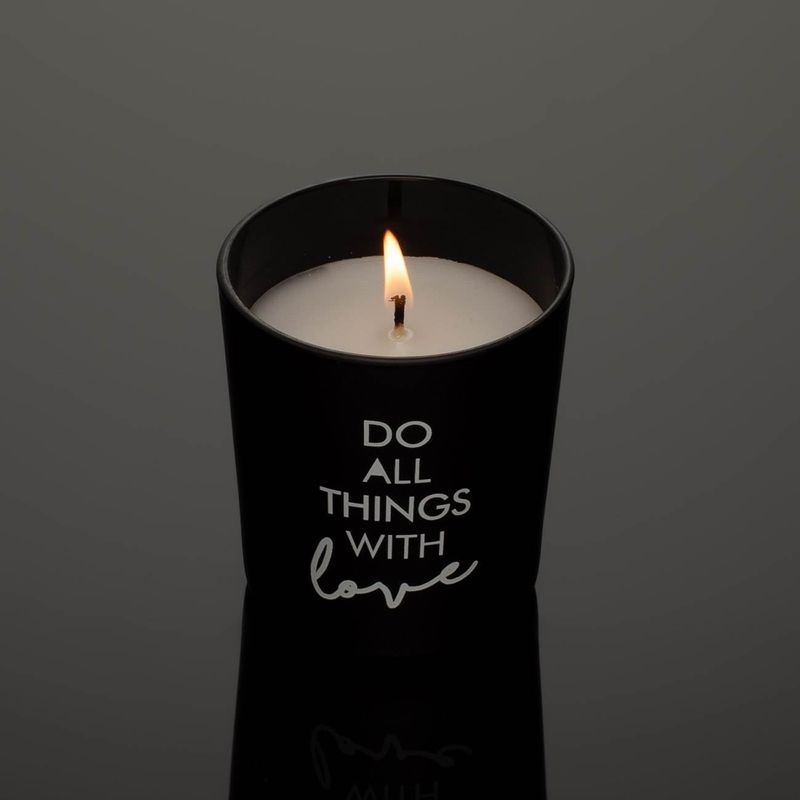Casa si Gradina - Decoratiuni - Aromaterapie si lumanari - Lumanari si candele - Lumanare parafina, sticla neagra mata, mesaj motivational, timp de ardere 18 ore, set 3 bucati - Infinity.ro
