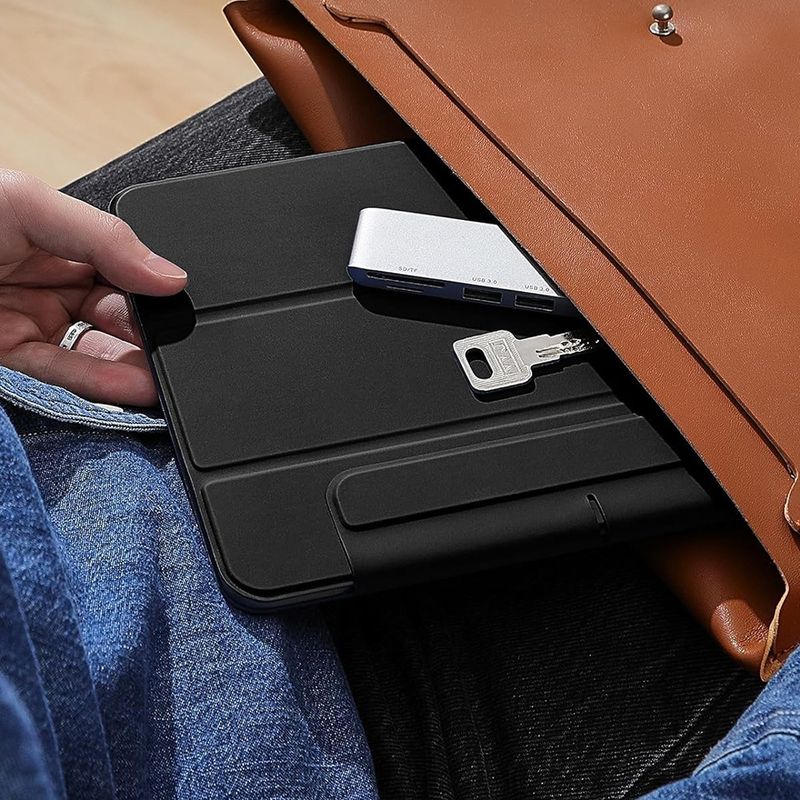 Laptop, Telefoane si Tablete - Tablete si accesorii tablete - Accesorii Tablete - Huse tablete - Husa pentru iPad Air 13 (2024) - ESR Rebound Magnetic - Negru - Infinity.ro