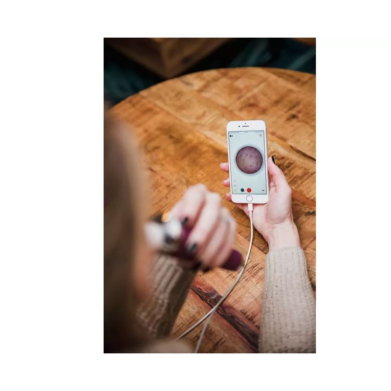 Ingrijire personala si Cosmetice - Aparate & accesorii ingrijire personala - Aparate cosmetice - Aparate intretinere si ingrijire corporala - Aparat pentru microdermabraziune cu camera incorporata RIO DRMC, 3 accesorii, USB, roz - Infinity.ro