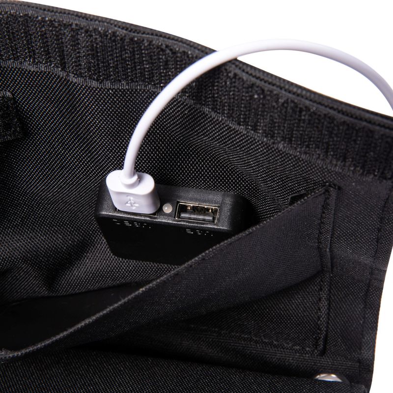 Casa si Gradina - Electrice - Panouri solare si accesorii - Sisteme panouri solare - Panou solar Technaxx TX-207, 21W, pliabil, 2 x USB-A, dimensiune 81 x 29 x 3 cm, negru - Infinity.ro