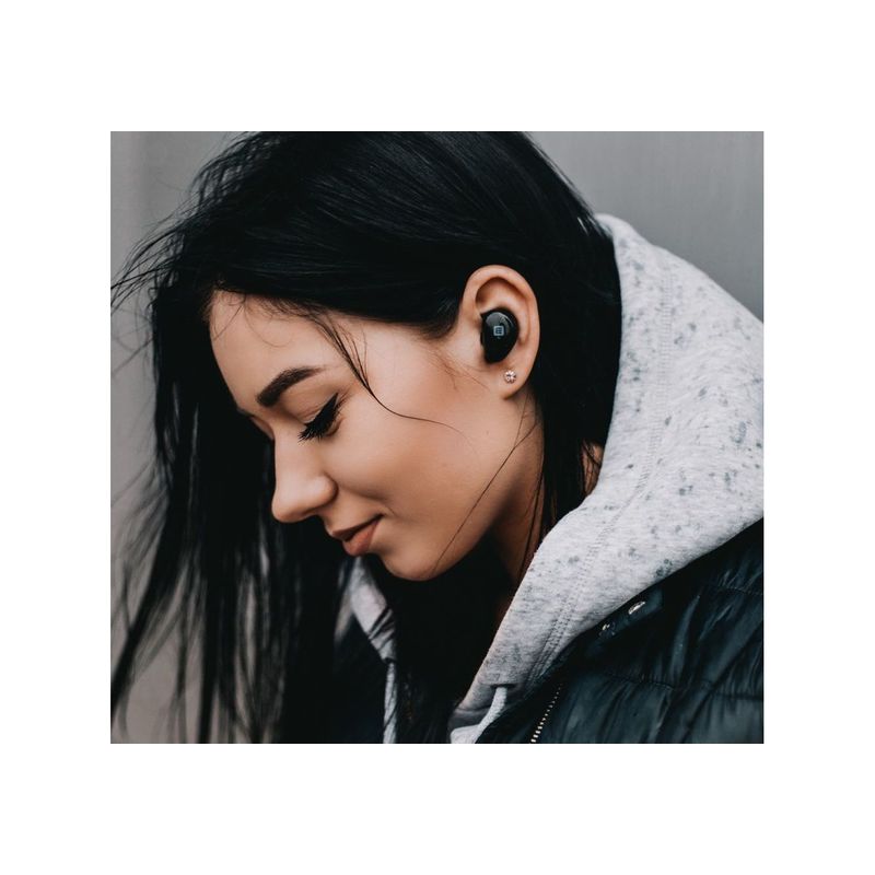 TV, Audio-Video si Foto - Portabile audio - Casti audio - Casti audio in ear Evelatus EBE02, Wireless, Bluetooth 5.0, IPX4, Extra Bass, toc de incarcare, negru - Infinity.ro