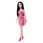 Jucarii, Copii si Bebe - Jucarii si jocuri - Papusi si accesorii - Papusi - Papusa fashion mattel, barbie, multicolor, rochie dungi, 3 bucati - Infinity.ro