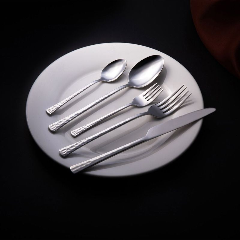 Casa si Gradina - Bucatarie si vesela - Vesela si tacamuri - Tacamuri si seturi - Set lingurite tacamuri model hammered, 3 bucati, 15 cm, otel inoxidabil - Infinity.ro