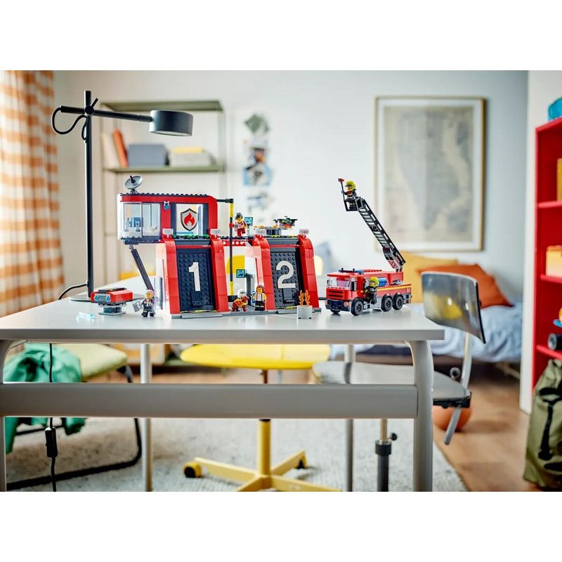Jucarii, Copii si Bebe - Jucarii si jocuri - Figurine - Playset Lego 60414 Fire station with Fire engine - Infinity.ro
