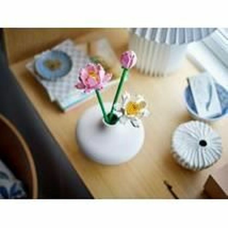 Jucarii, Copii si Bebe - Jucarii si jocuri - Figurine - Playset Lego 40647 Lotus Flower - Infinity.ro