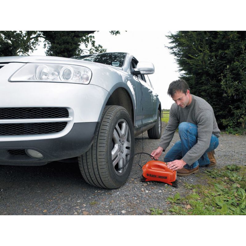 Casa si Gradina - Electrice - Echipamente electrice - Compresoare - Compresor de aer Black & Decker CE-CC 18 Li-Solo 8 bar - Infinity.ro