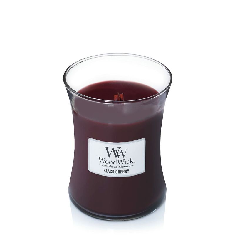 Casa si Gradina - Decoratiuni - Aromaterapie si lumanari - Lumanari si candele - Lumanare Parfumata Woodwick Black Cherry 275 ml - Infinity.ro