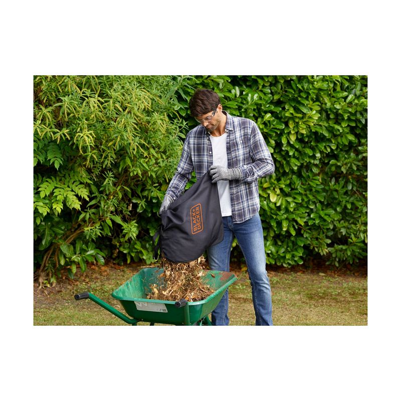 Casa si Gradina - Gradinarit si plante - Utilaje gradina - Aspiratoare, suflante si tocatoare - Suflanta Black & Decker BEBLV260-QS - Infinity.ro